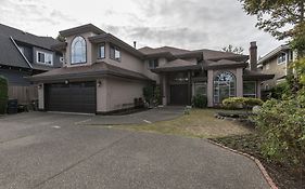 Fraser River Richmond Bed And Breakfast
